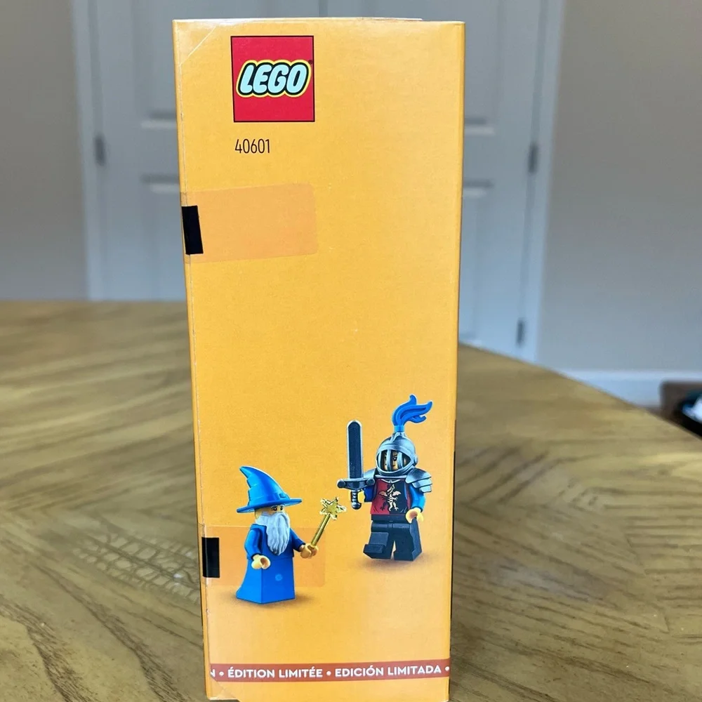 Lego Majisto’s Magical Workshop 40601